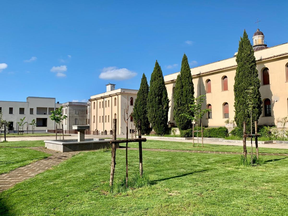 Monastero San Vincenzo - Casa Per Ferie Hotel Bassano Romano Kültér fotó