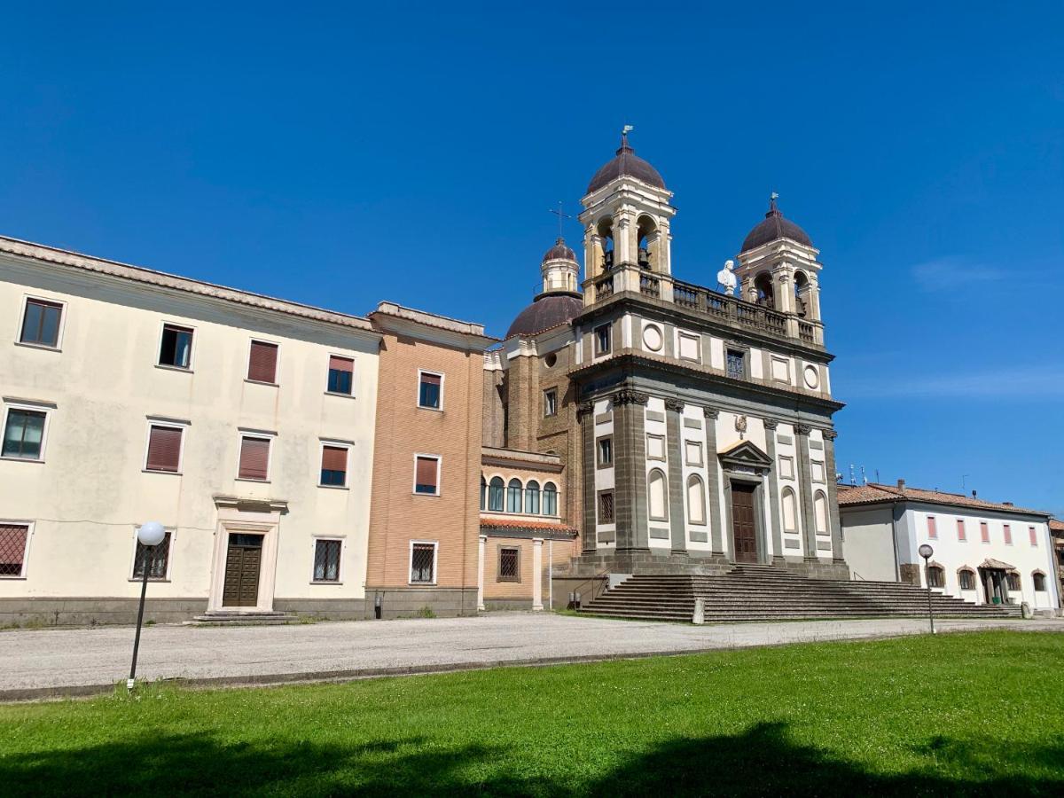 Monastero San Vincenzo - Casa Per Ferie Hotel Bassano Romano Kültér fotó