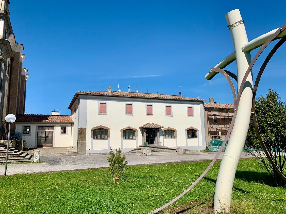 Monastero San Vincenzo - Casa Per Ferie Hotel Bassano Romano Kültér fotó