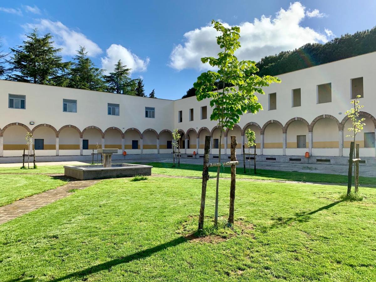 Monastero San Vincenzo - Casa Per Ferie Hotel Bassano Romano Kültér fotó